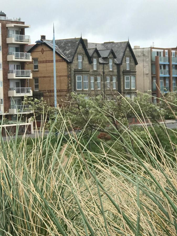 Beach Lookout - Sea Views Lytham St Annes Extérieur photo