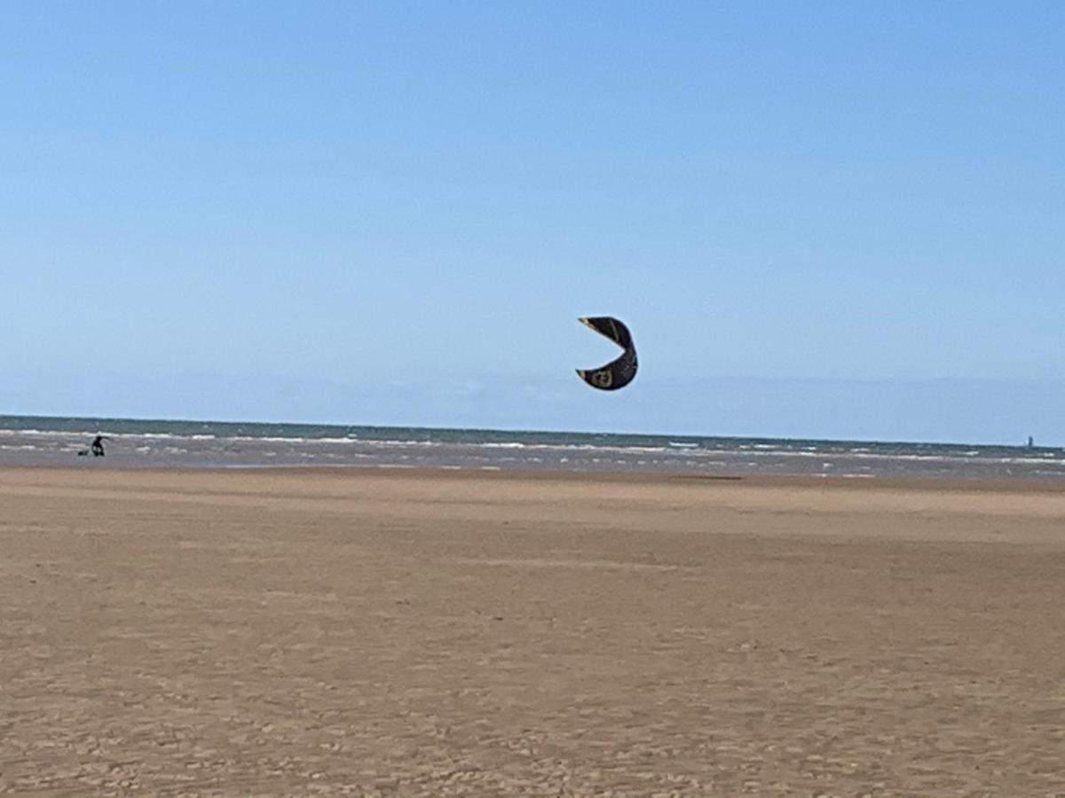 Beach Lookout - Sea Views Lytham St Annes Extérieur photo